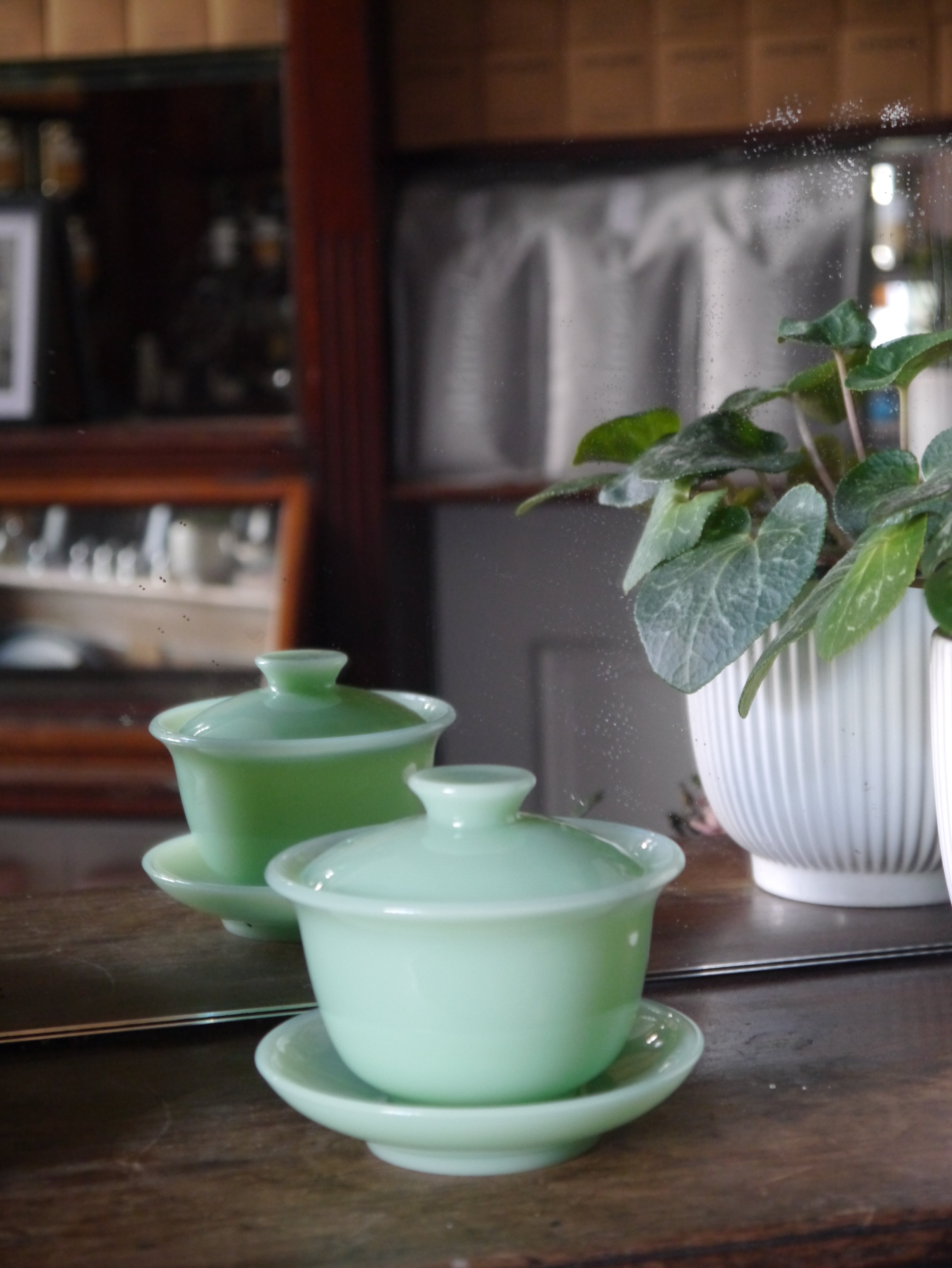 The jade gaiwan – Kiani Tea